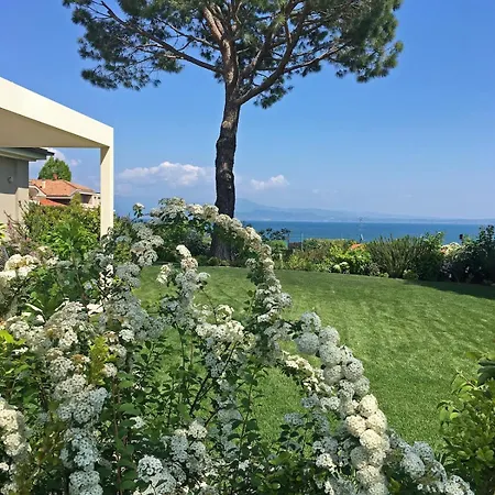Athome * Padenghe sul Garda