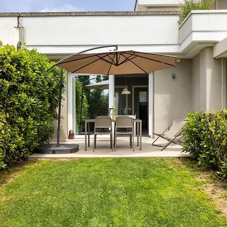 Holiday home Athome *