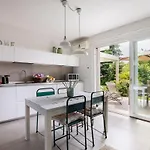 Athome * Padenghe sul Garda