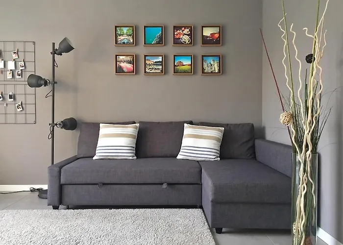 Athome Nyaraló *
